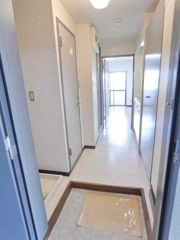 玄関(★お部屋探しは、タウンハウジング多摩センター店へ★)
