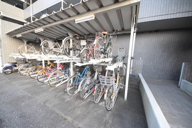 物件内観写真16　(☆駐輪場☆)