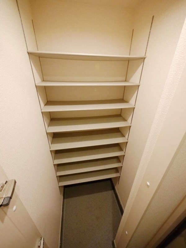 設備(★靴箱です★)