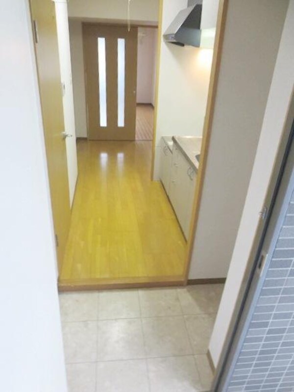 玄関(★お部屋探しは株式会社タウンハウジング東京まで★)