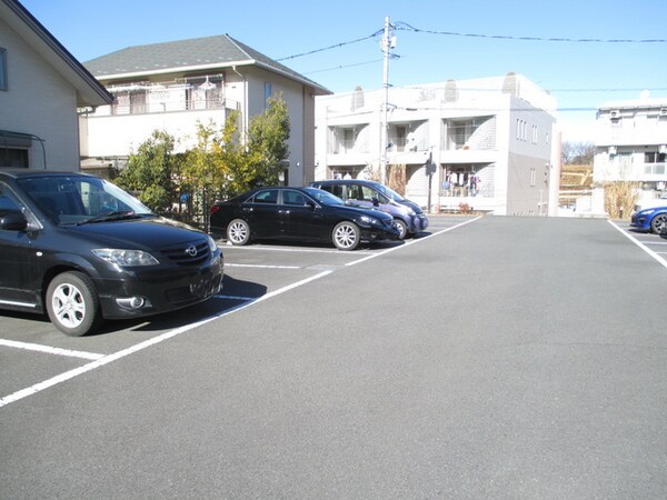 駐車場(★敷地内駐車場です★)