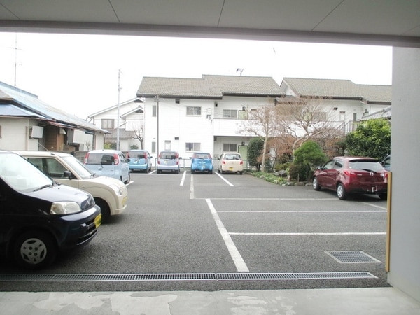 駐車場(★敷地内駐車場★)