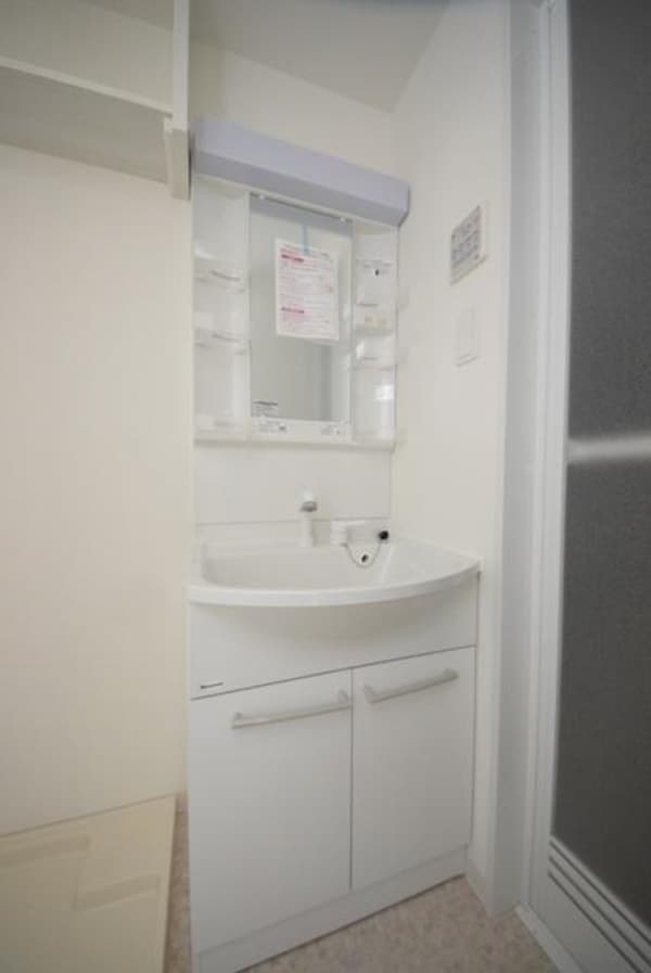 洗面(★お部屋探しは株式会社タウンハウジング東京まで★)