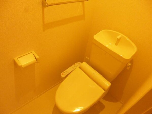 トイレ(☆ウォシュレット付きのトイレです☆)