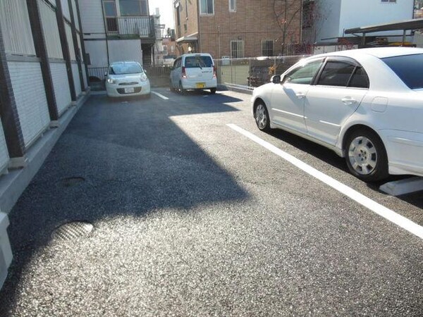 駐車場(★敷地内駐車場です★)