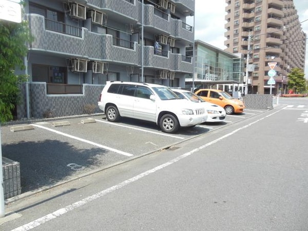 駐車場(★お部屋探しは、タウンハウジング多摩センター店へ★)