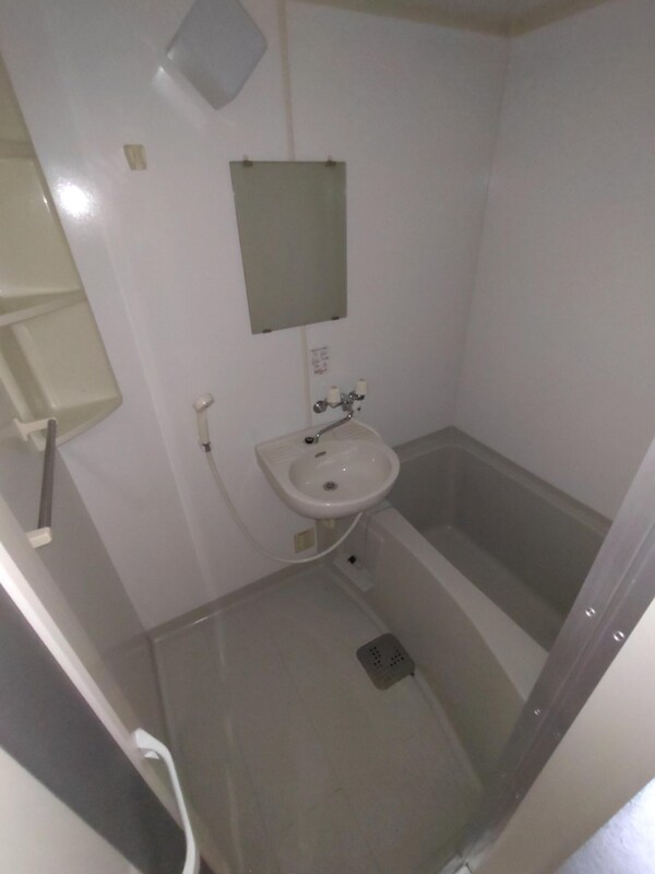 バス／シャワールーム等(バス／シャワールーム等)