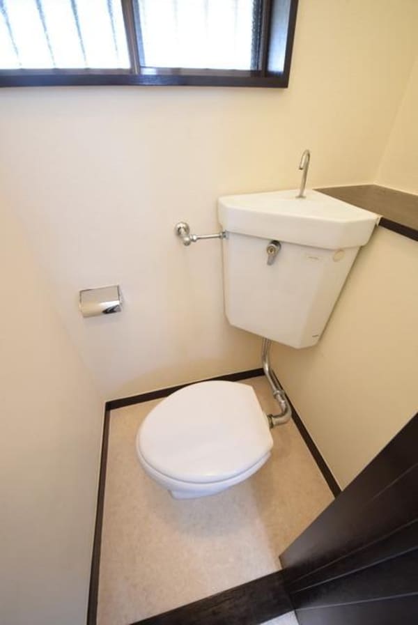 トイレ(♪トイレも大切な空間です！♪)