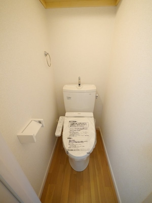 トイレ(★お部屋探しは株式会社タウンハウジング東京まで★)