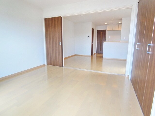 物件内観写真6　(♪ゆっくり寝れそうなお部屋♪)