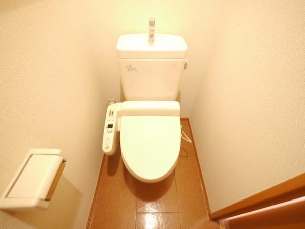 トイレ(★温水洗浄便座付のトイレです★)