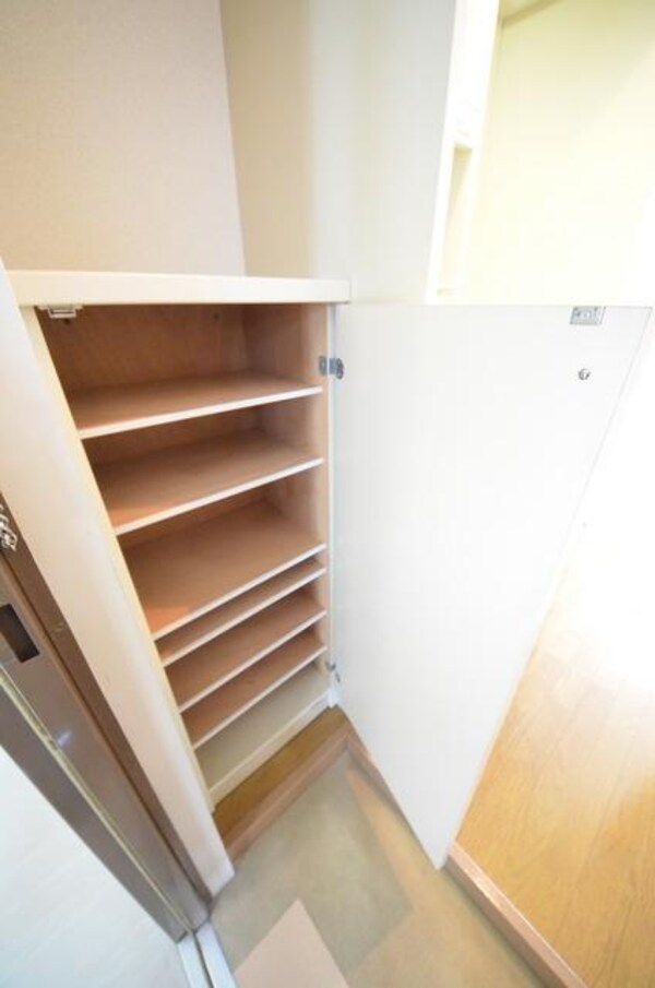 収納(☆シューズボックス☆)