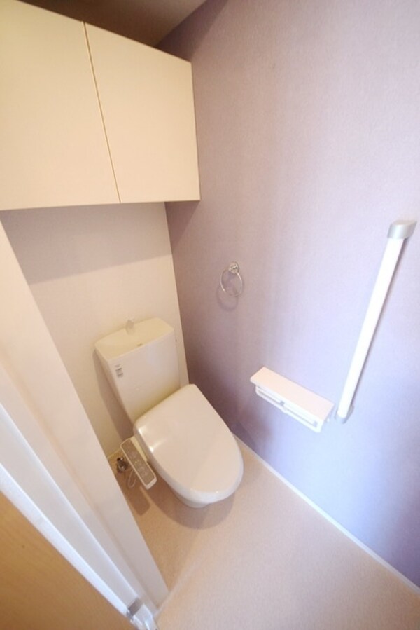 トイレ(★他号室の参考画像です★)