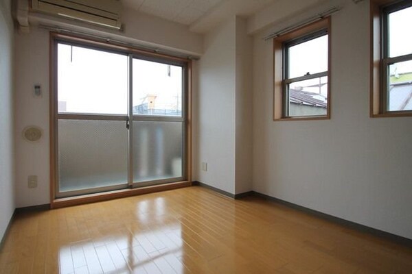 リビング・居室(バス／シャワールーム等)