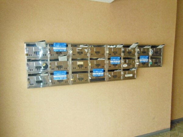 エントランス(☆郵便受け☆)