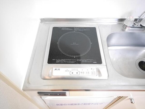 キッチン(★クッキングヒーターです★)