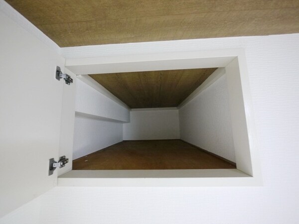 設備(★ダイニングの収納★)