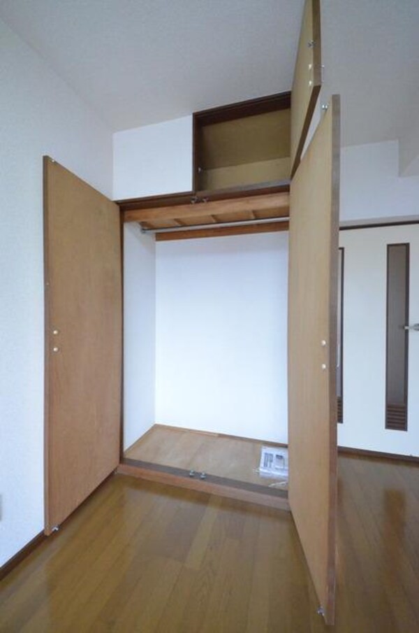 収納(☆お洋服の出入れも便利なクローゼット☆)