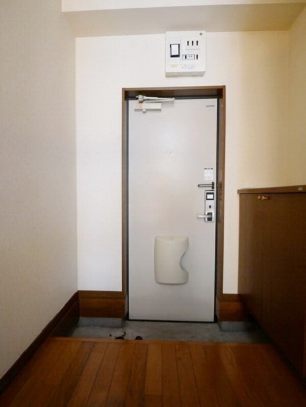 玄関(★お部屋探しは、タウンハウジング多摩センター店へ★)