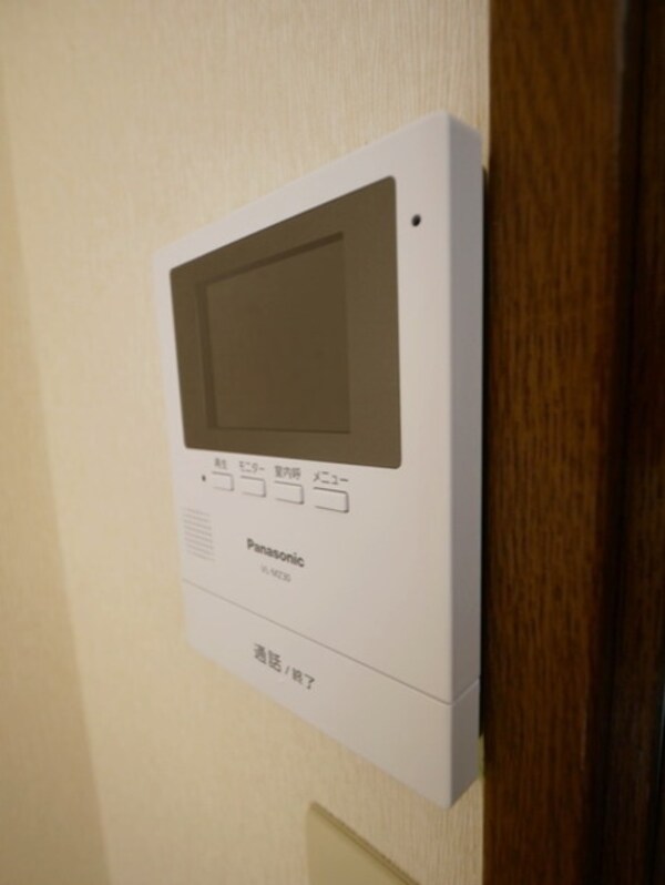 セキュリティ(★モニター付きインターホンです★)