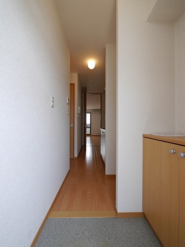 玄関(★お部屋探しは、タウンハウジング多摩センター店へ★)