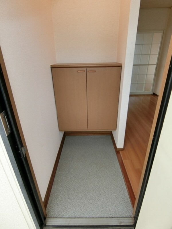 玄関(★お部屋探しはタウンハウジング高幡不動店まで★)