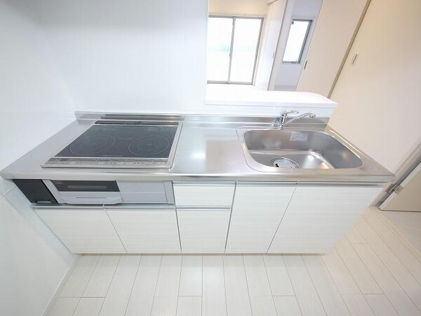 キッチン(★キッチンスペース広めです★)