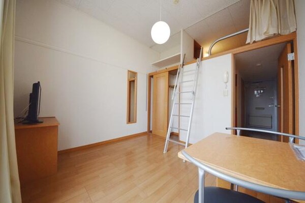 その他室内・内装(★綺麗で明るい洋室です★)