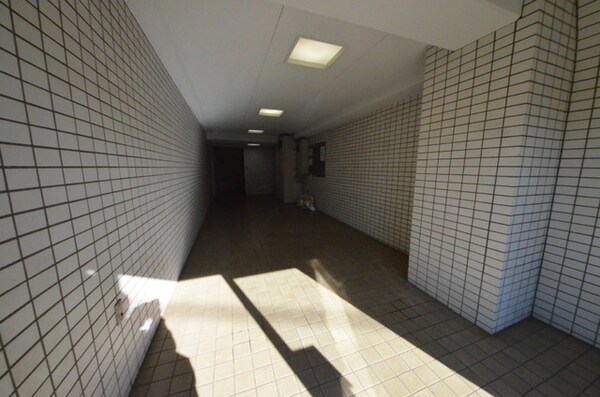 エントランス(☆広々としたエントランス☆)