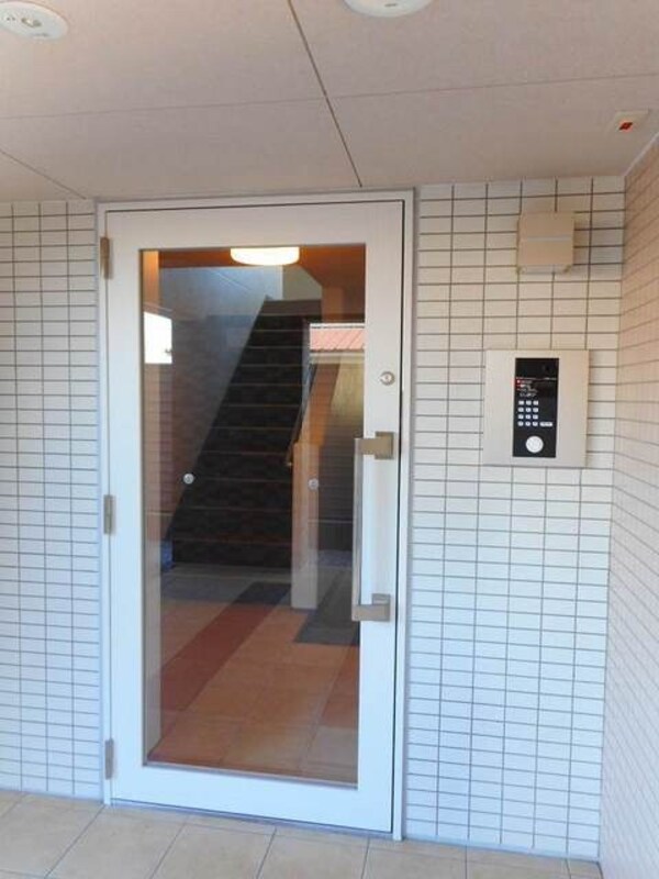 エントランス(★安心のオートロック設備★)