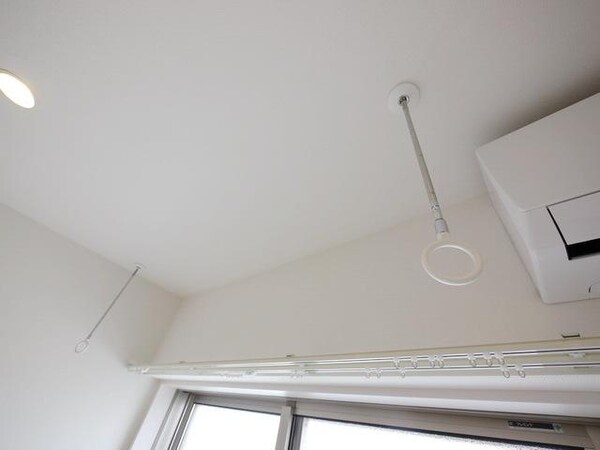 その他(★室内洗濯物干しです★)