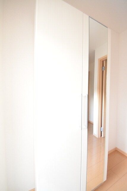 玄関(★下駄箱に姿見鏡付いてます★)