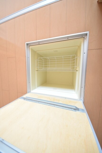 設備(★床下収納です★)