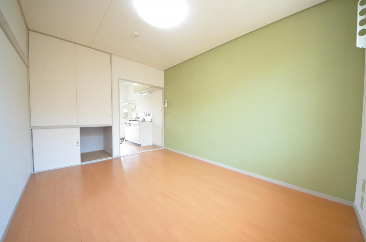 物件内観写真11　(リビング/居室)