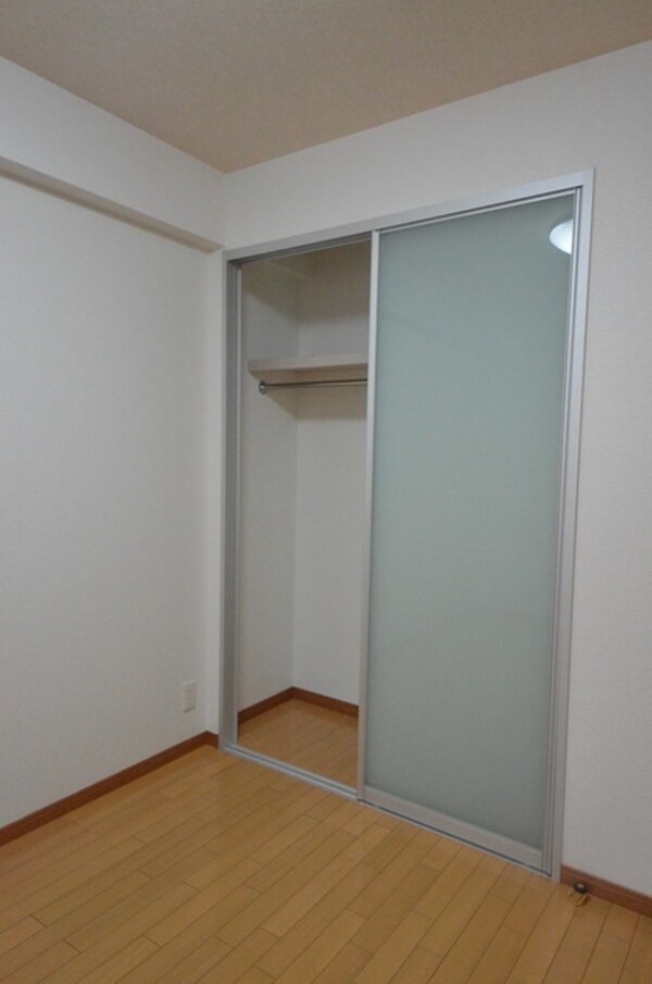 収納(♪しっかりと片付けるとお部屋も広く使えますね♪)