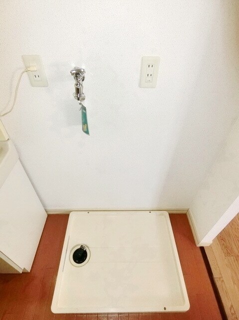 物件内観写真11　(?洗濯機置き場☆)