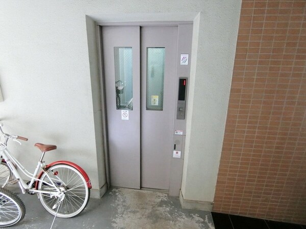 その他(☆エレベーター☆)