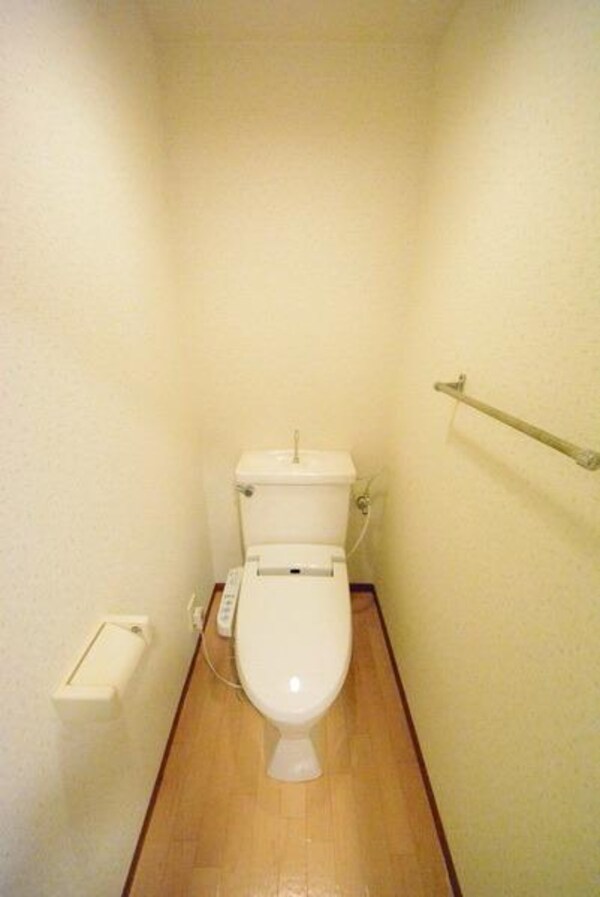 トイレ(☆温水洗浄便座☆)