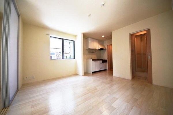 リビング・居室(★明るく綺麗なリビングは日々の生活も明るくなりますね！★)