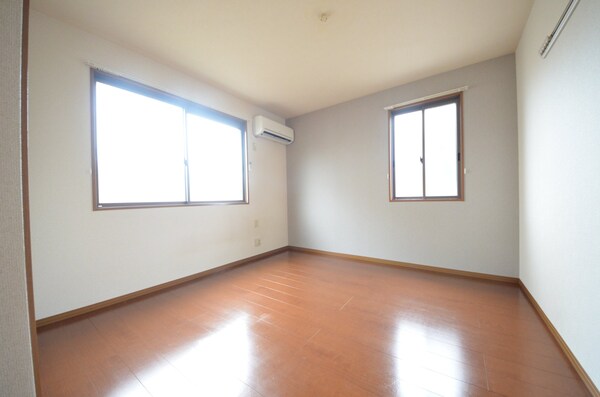 寝室(リビング/居室)