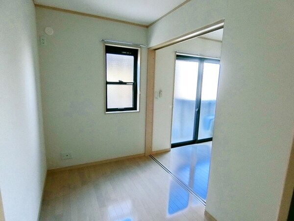その他室内・内装(２つともお部屋に窓がついてます♪)