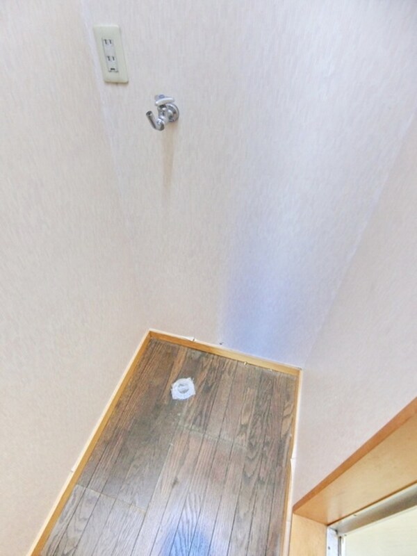 その他(室内洗濯機置き場)