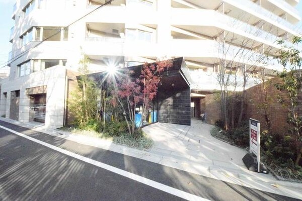 エントランス(外観・共用設備)