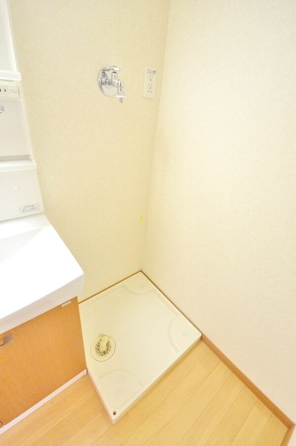 設備(うれしい室内洗濯機置き場♪)