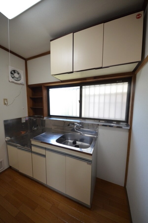 キッチン(★お部屋探しは株式会社タウンハウジング東京まで★)