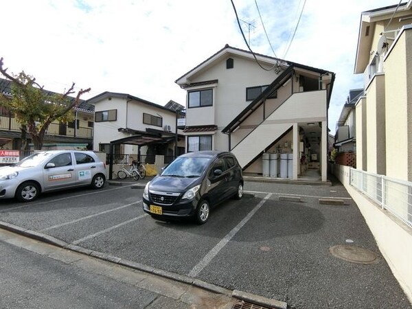 駐車場(外観・共用部分)