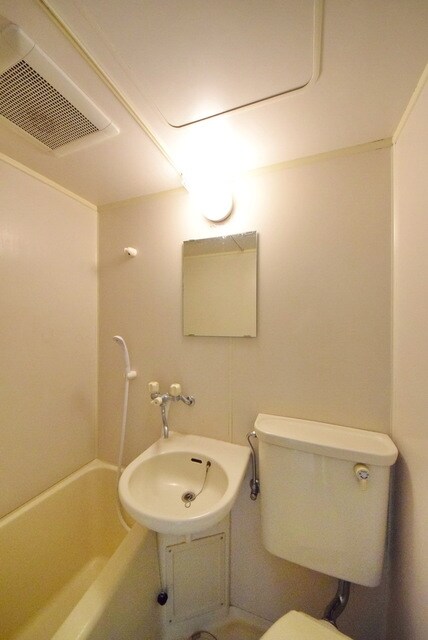 物件内観写真7　(洗面台)