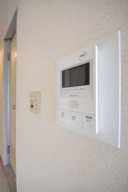 物件内観写真11　(モニター付きインターホン)
