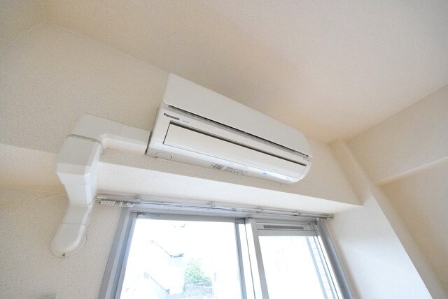 物件内観写真12　(エアコン)