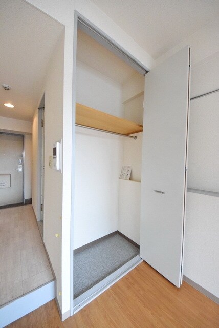 物件内観写真13　(収納)